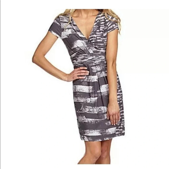 BCBGMaxAzria Dresses & Skirts - {BCBG Maxazria} NWT Dress, Medium